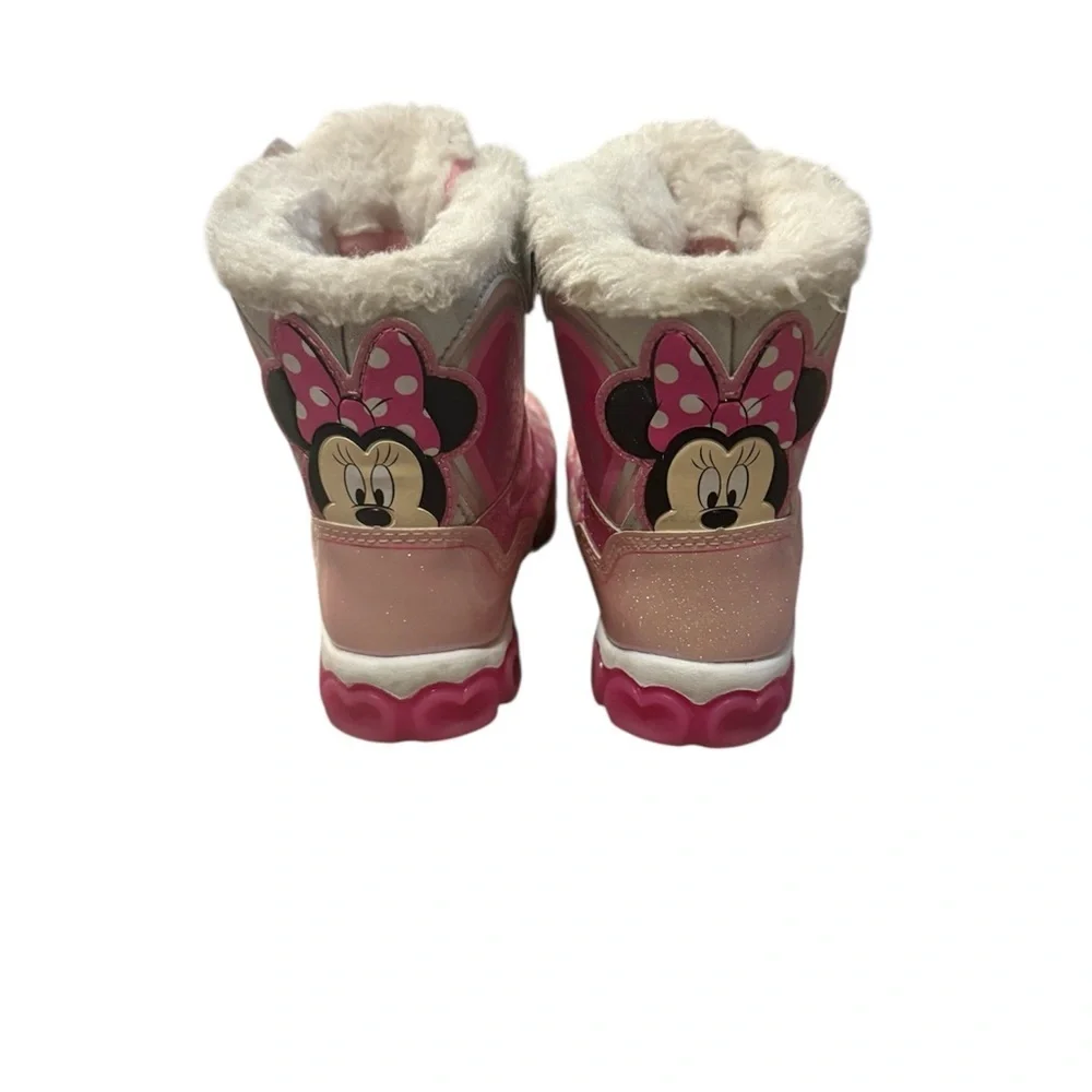 Minnie Mouse light up Winter Boots